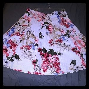 White House Black Market Flared Floral Skirt Sz 10
